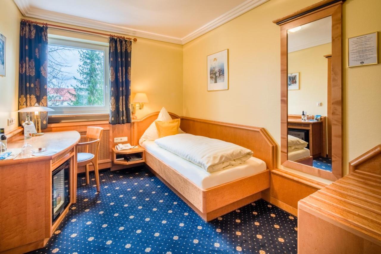 Hotel Asemann Planegg Eksteriør billede